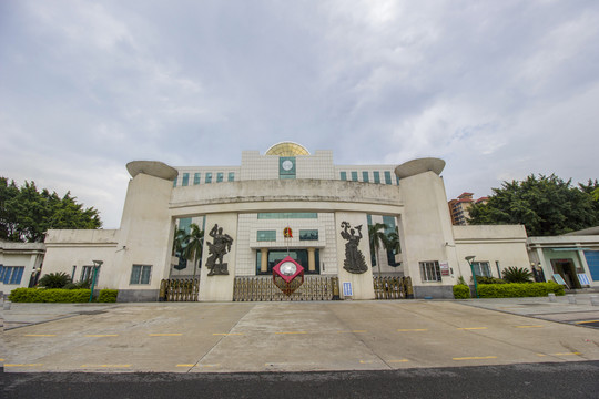 廣東省肇慶市中級(jí)人民法院