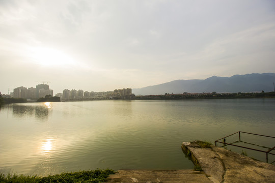 廣東省肇慶市伴月湖堤岸