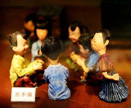 童年游戲 兒時(shí)記憶 丟手絹