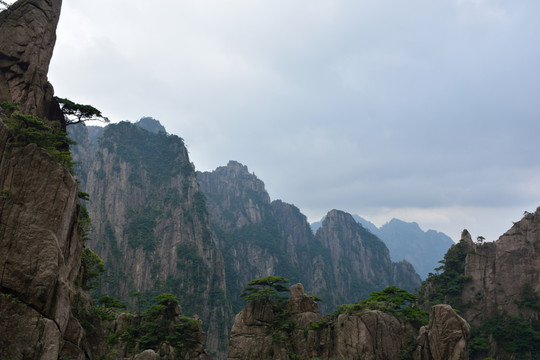 黃山奇峰怪石