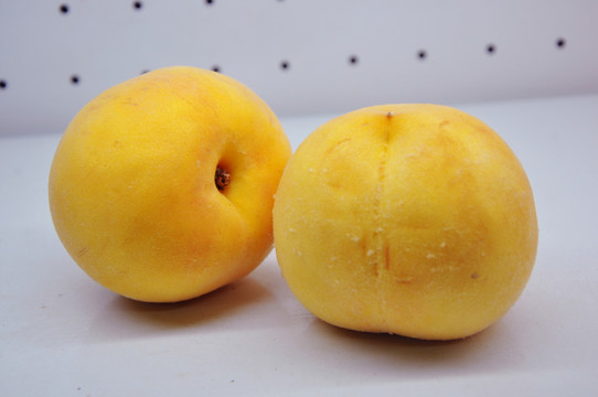 黃桃 桃子