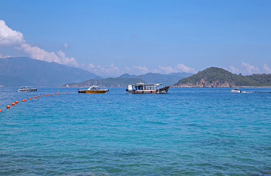 藍(lán)色的海