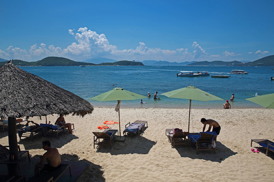 夏日海灘