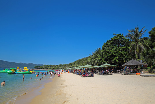 夏日海灘