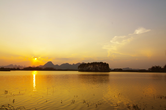 湖景