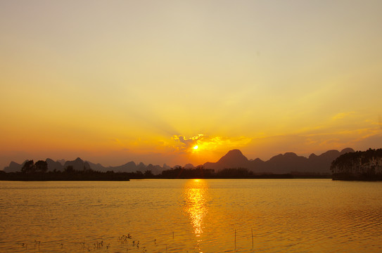 湖景