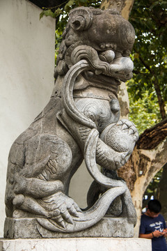 石獅子