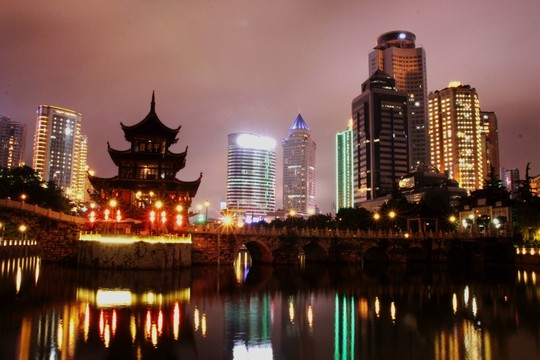 甲秀樓夜景