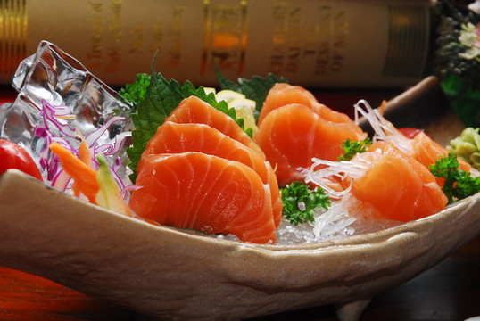 三文魚刺身