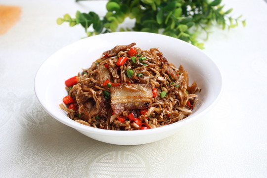 壇子菜炒花肉