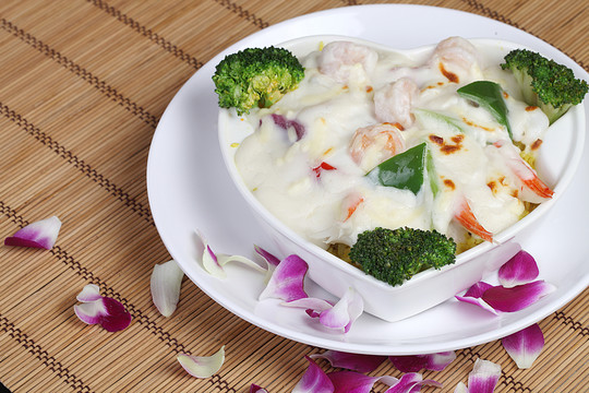芝士焗奶油海鮮飯