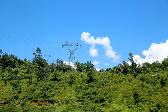 輸電塔