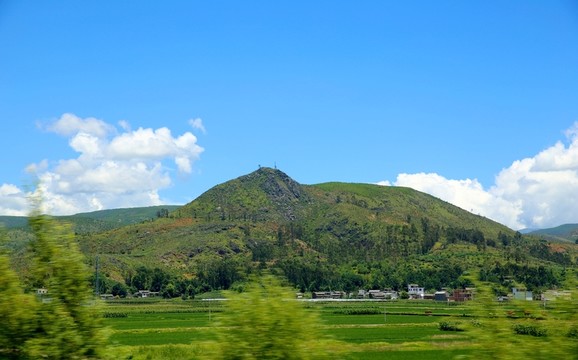 云南山區(qū)風(fēng)光