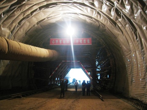 隧道施工
