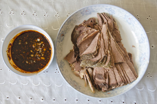 牛肉涼片