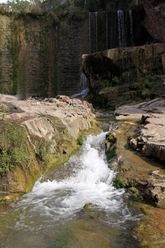 溪流 流水 小河 山澗