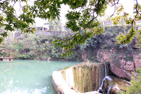 水壩 蓄水
