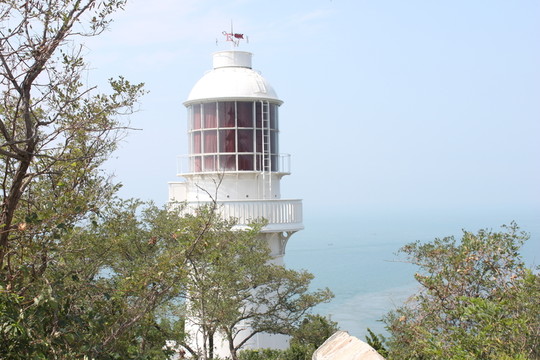 老鐵山燈塔