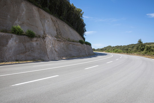 山區(qū)公路科西嘉島