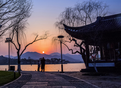 西湖晚霞