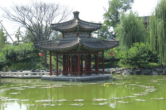 滴翠亭