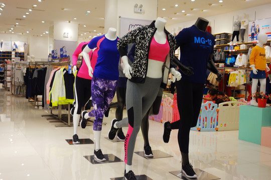 運(yùn)動服飾專賣店