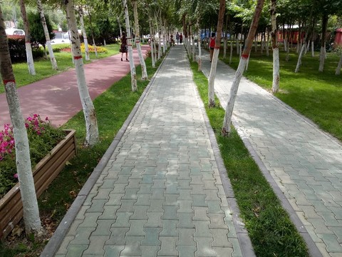 人行道