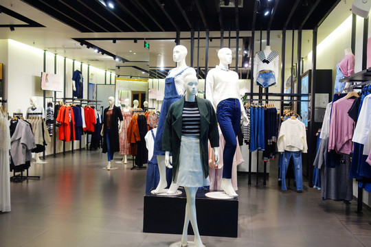 女裝專賣店