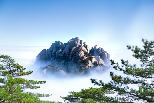 黃山天都峰