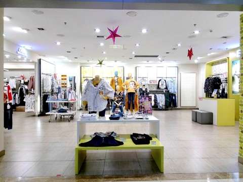 女裝專賣店