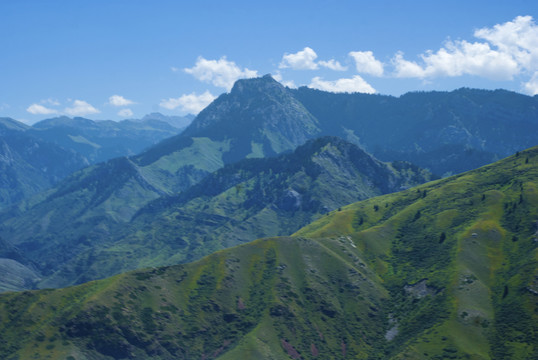 天山
