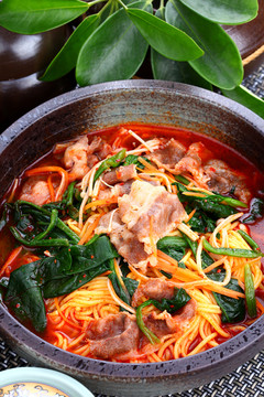 辣湯牛肉面