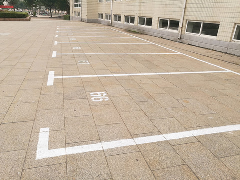停車位