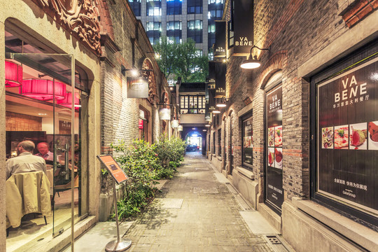 石庫門夜景