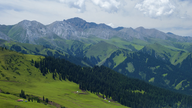 天山