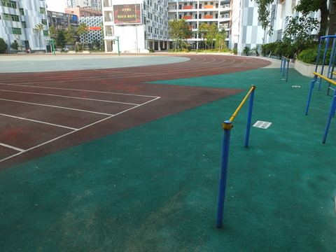 塑膠跑道