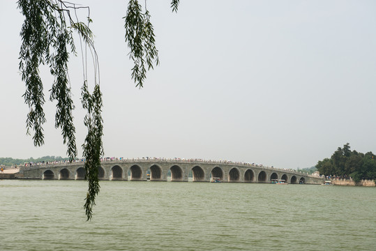 十七孔橋