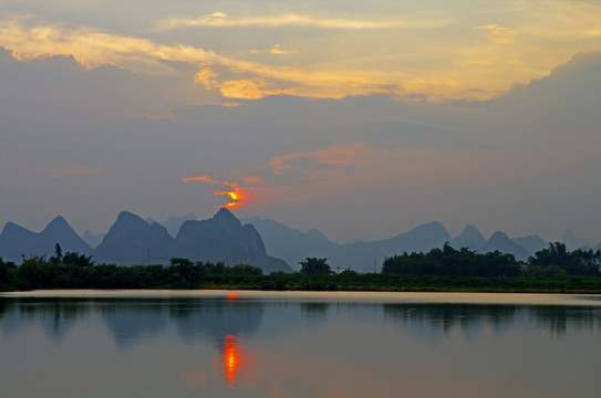 山水
