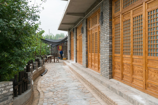 古建筑大門