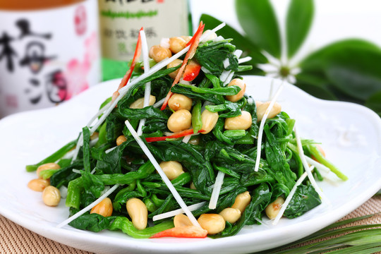 菠菜拌花生米