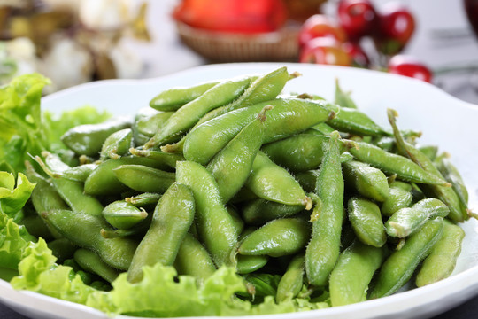 煮毛豆