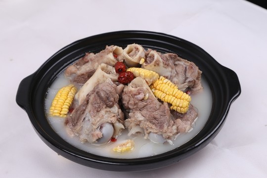 濃湯鈣骨煲