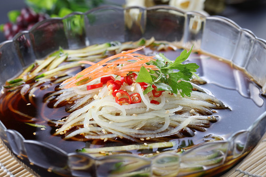 撈汁土豆絲