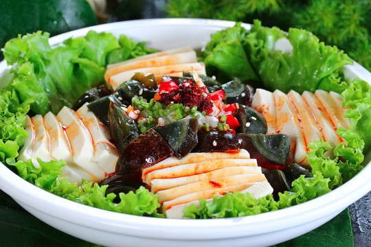 皮蛋豆腐