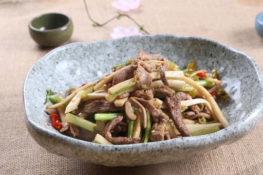 農(nóng)家豬三樣