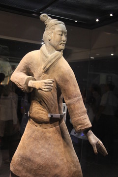 立射俑
