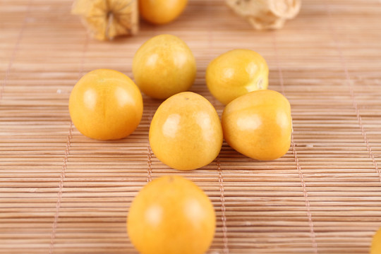 燈籠果