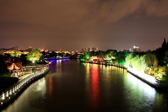古城河夜景 蘇州盤門