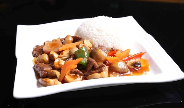 鮮菇牛肉飯