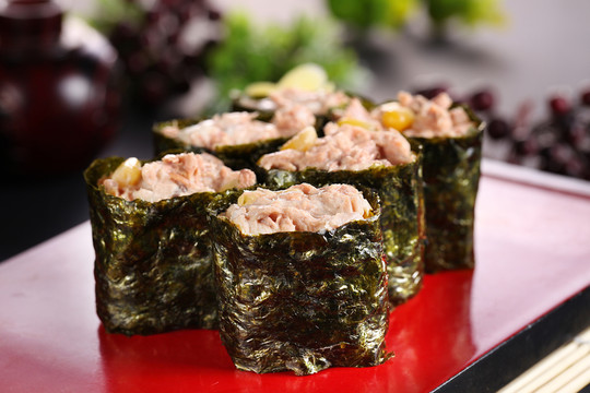 金槍魚(yú)紫菜飯